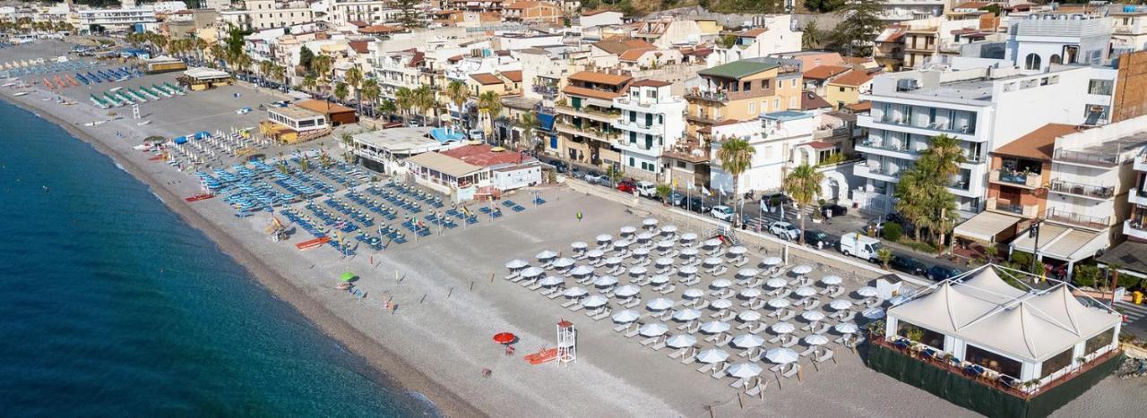 לטויאני Perla De Mar A 20M Dalla Spiaggia מראה חיצוני תמונה