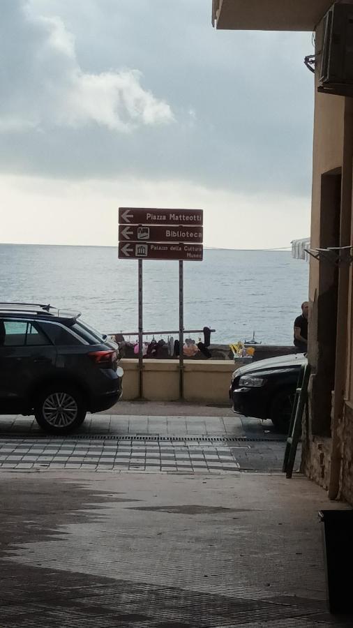 לטויאני Perla De Mar A 20M Dalla Spiaggia מראה חיצוני תמונה